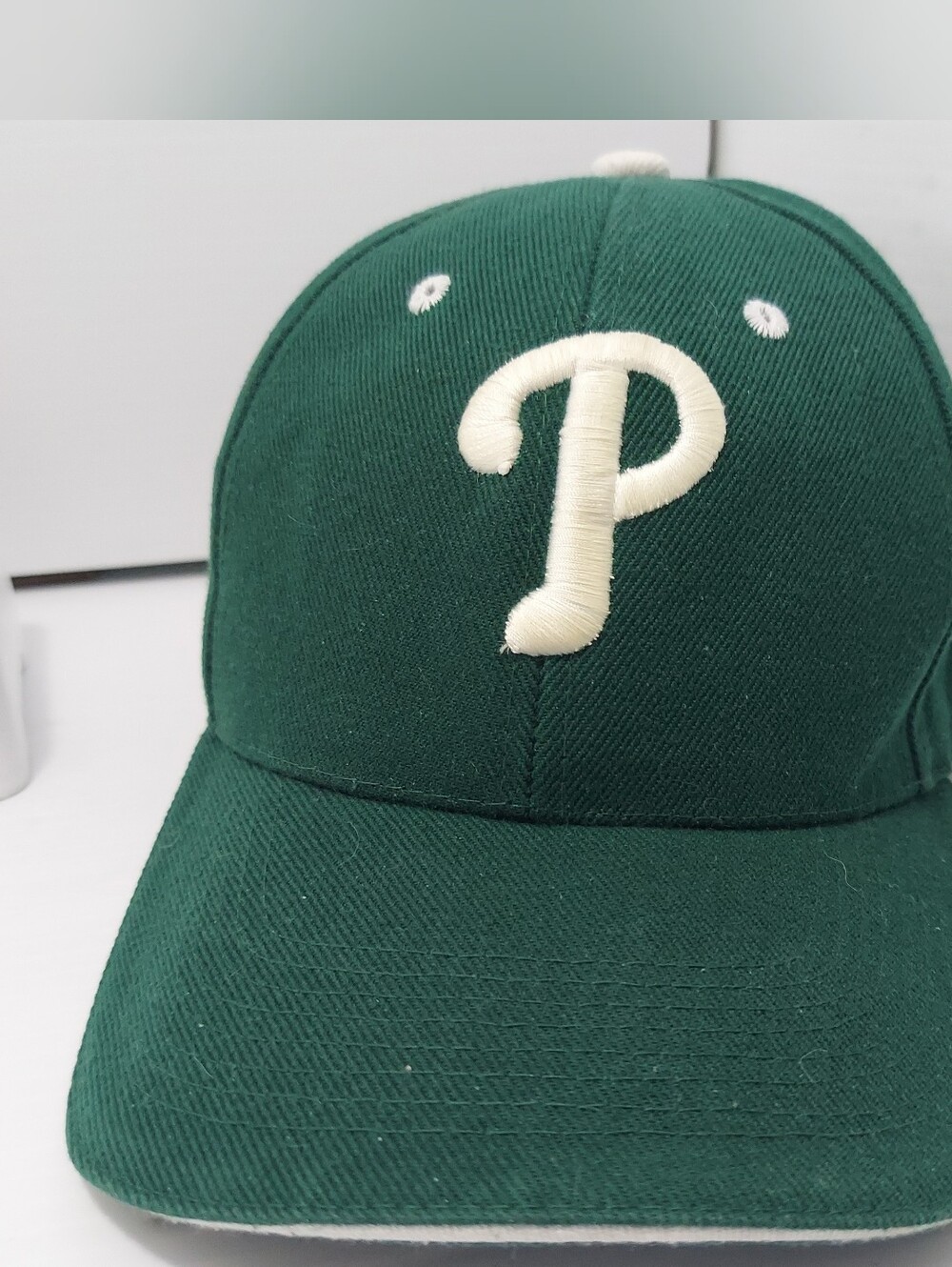 Vintage Philadelphia Phillies Green Strapback OSFM Hat Cap MLB White "P"